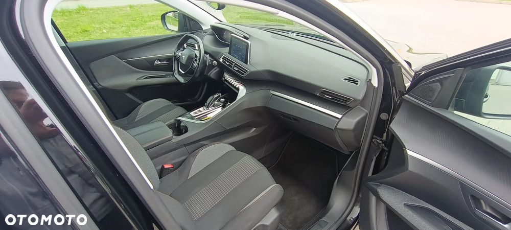 Peugeot 3008 BlueHDi 130 Stop & Start EAT8 Allure - 21