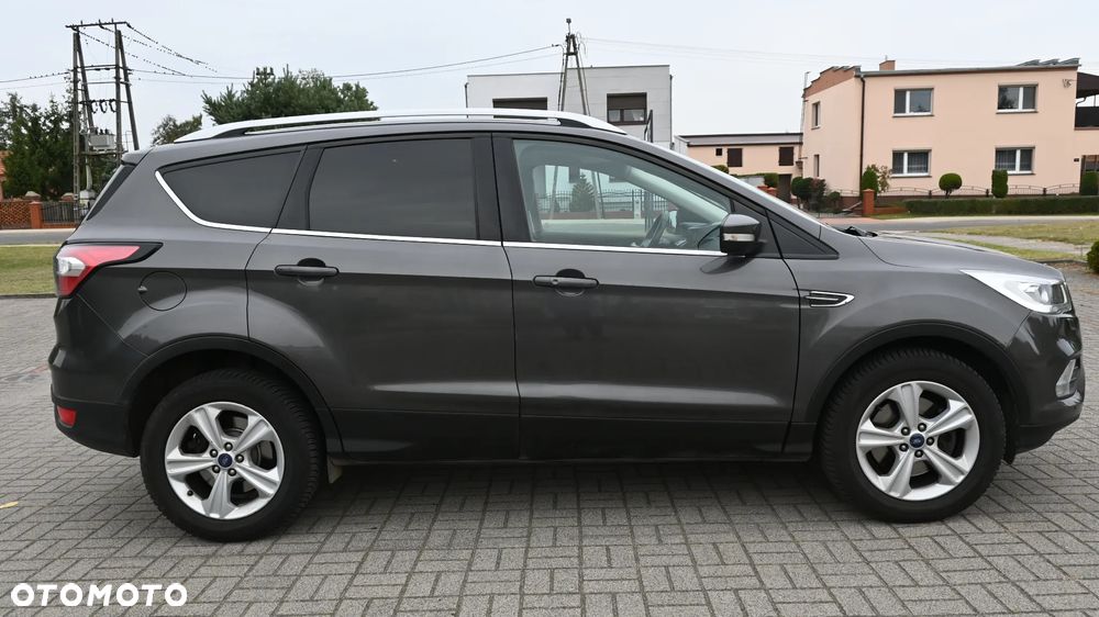 Ford Kuga ver-1-5-ecoblue-titanium - 2