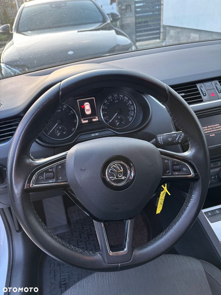 Skoda Octavia 1.4 TSI DSG Drive - 23