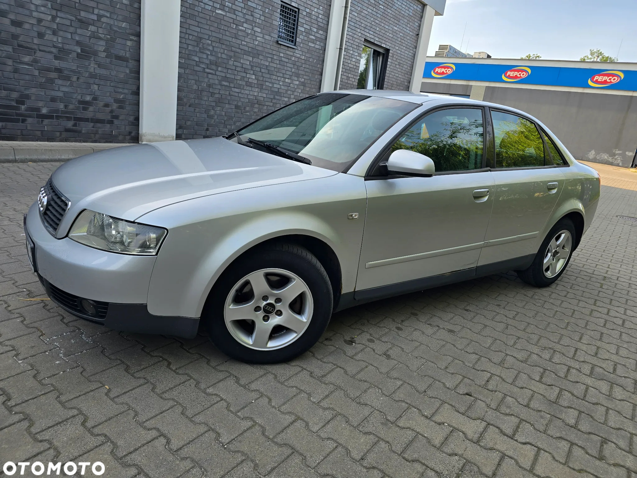 Audi A4 1.6 - 24