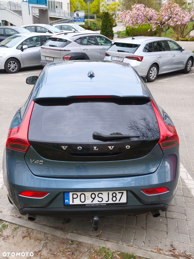 Volvo V40 T3 Kinetic - 2