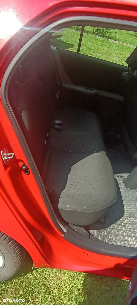 Toyota Yaris 1.3 Luna Premium - 13