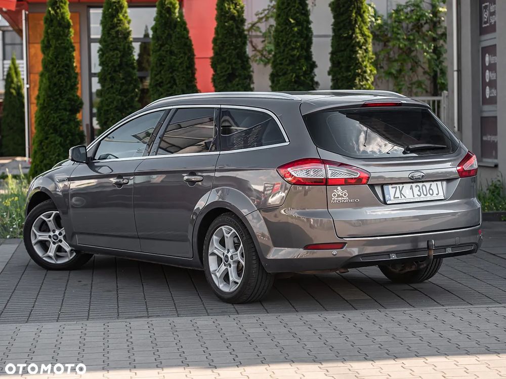 Ford Mondeo - 9