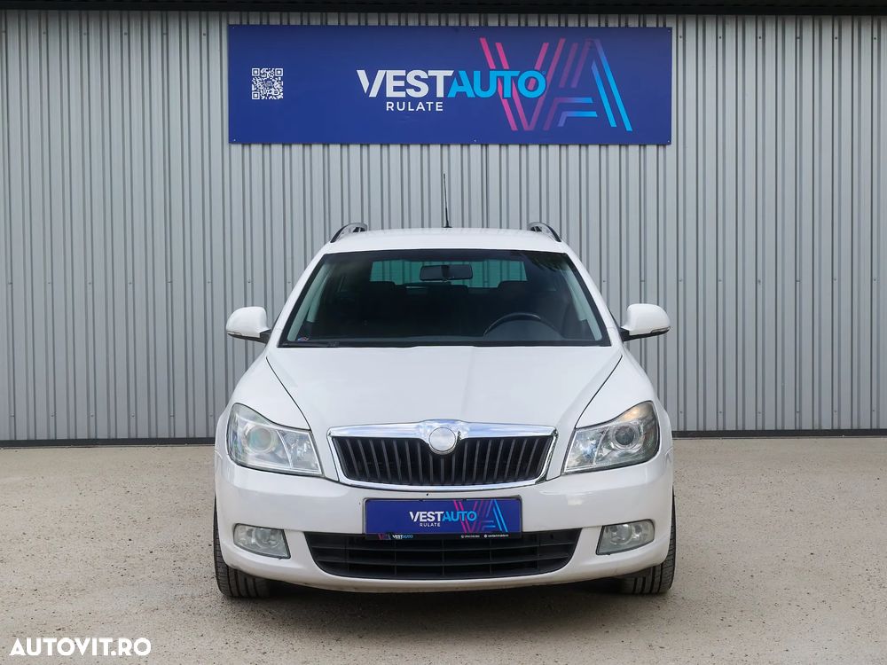 Skoda Octavia 2.0 TDI DPF Elegance - 3