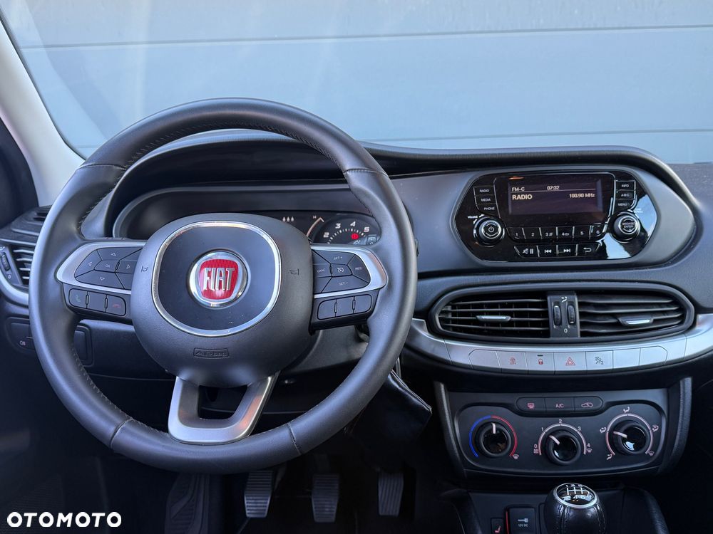 Fiat Tipo 1.4 16V More - 11