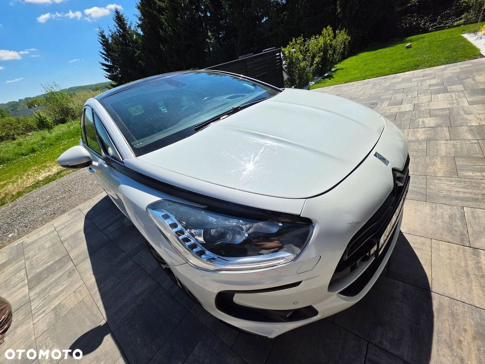 Citroën DS5 ver-2-0-bluehdi-bechic-eat6 - 3