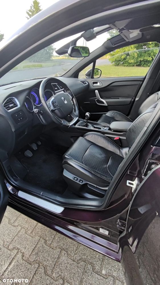 DS Automobiles DS 4 - 13