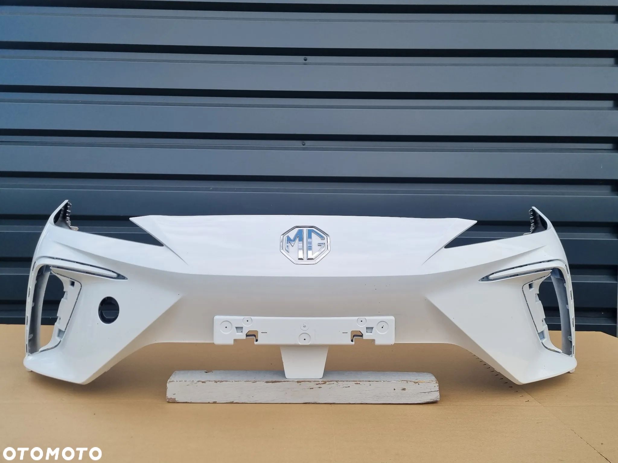 MG4 IV EV MULATN ELECTRIC 2022- Zderzak przód oryginał MC117 - 1
