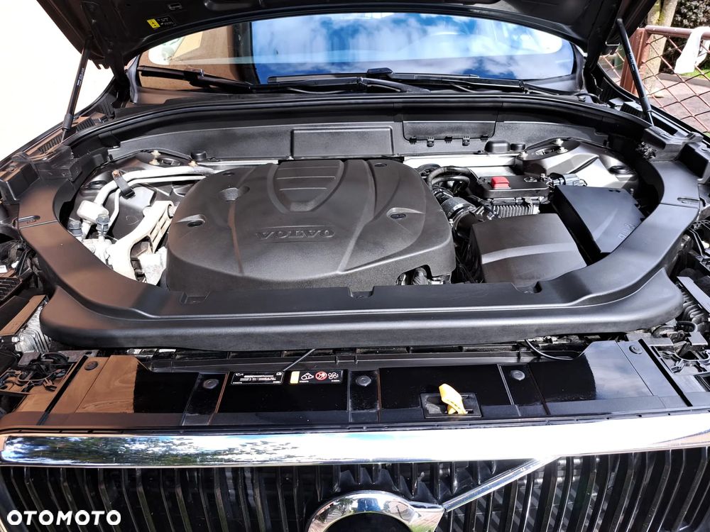 Volvo XC 60 D4 Geartronic Momentum Pro - 12