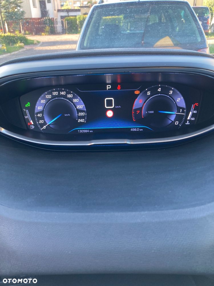 Peugeot 5008 1.6 THP Allure S&S EAT6 - 24