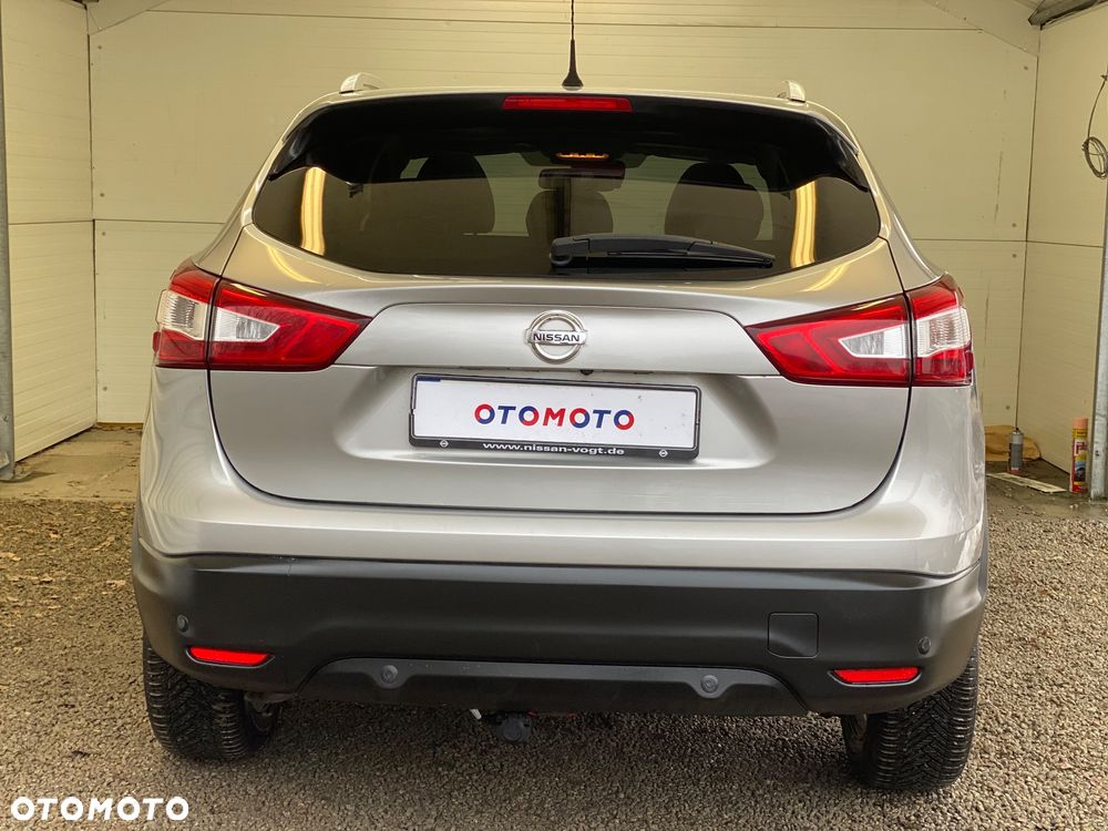 Nissan Qashqai 1.6 DCi Xtronic N-Connecta - 36