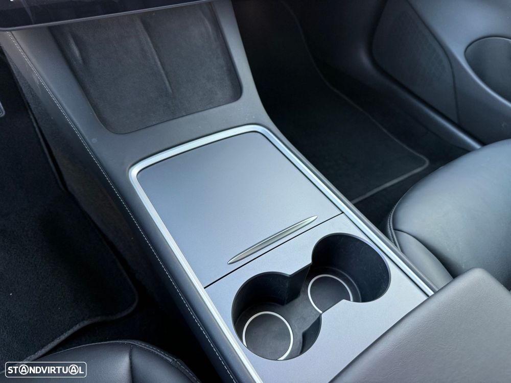 Tesla Model 3 Long-Range Dual Motor AWD - 15