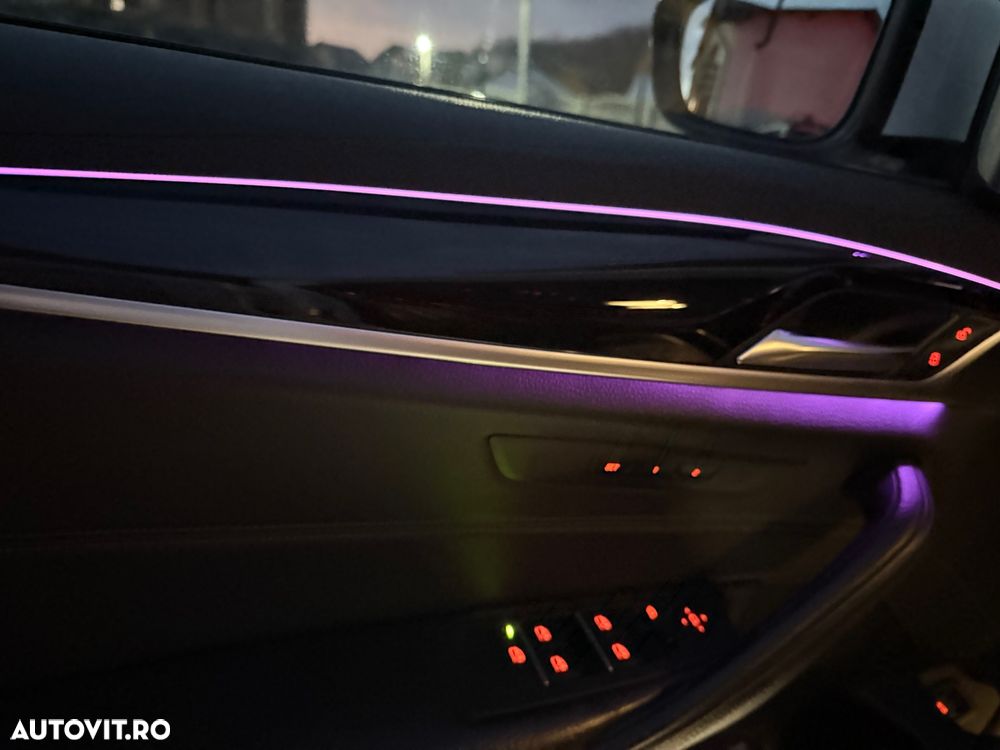 BMW Seria 5 520d AT - 8