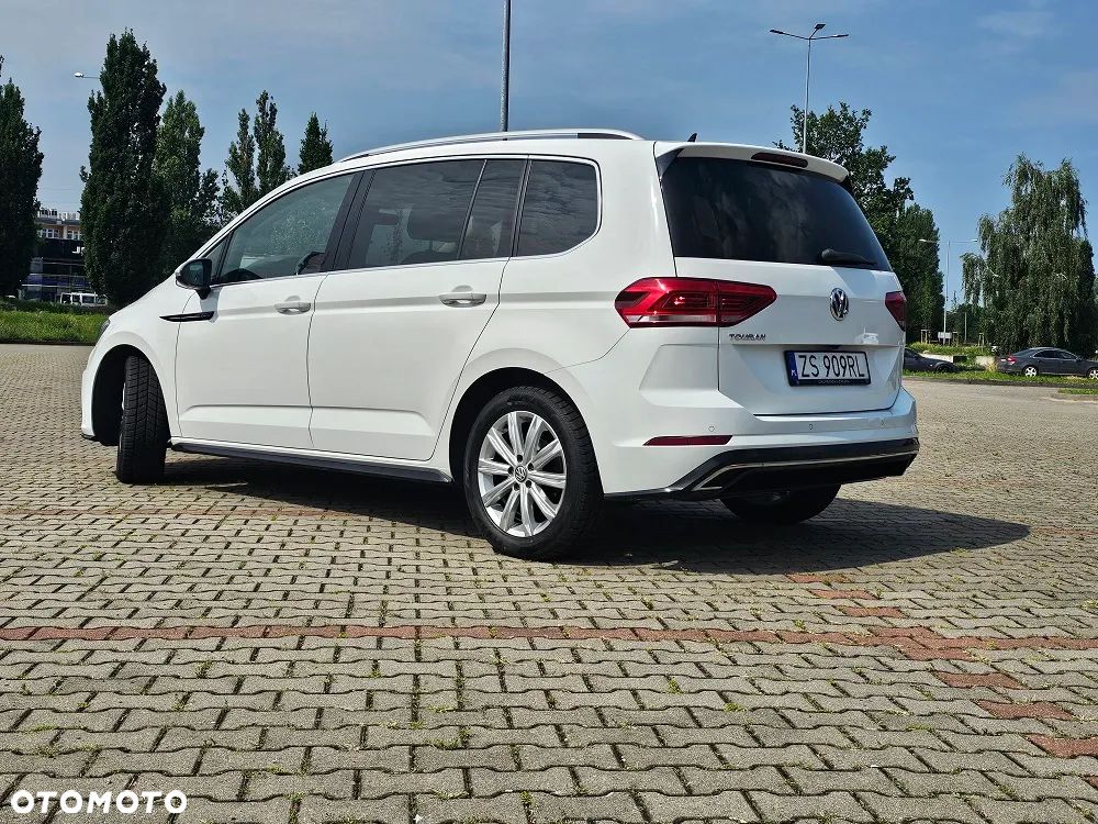 Volkswagen Touran 1.5 TSI EVO Special Edition DSG - 4