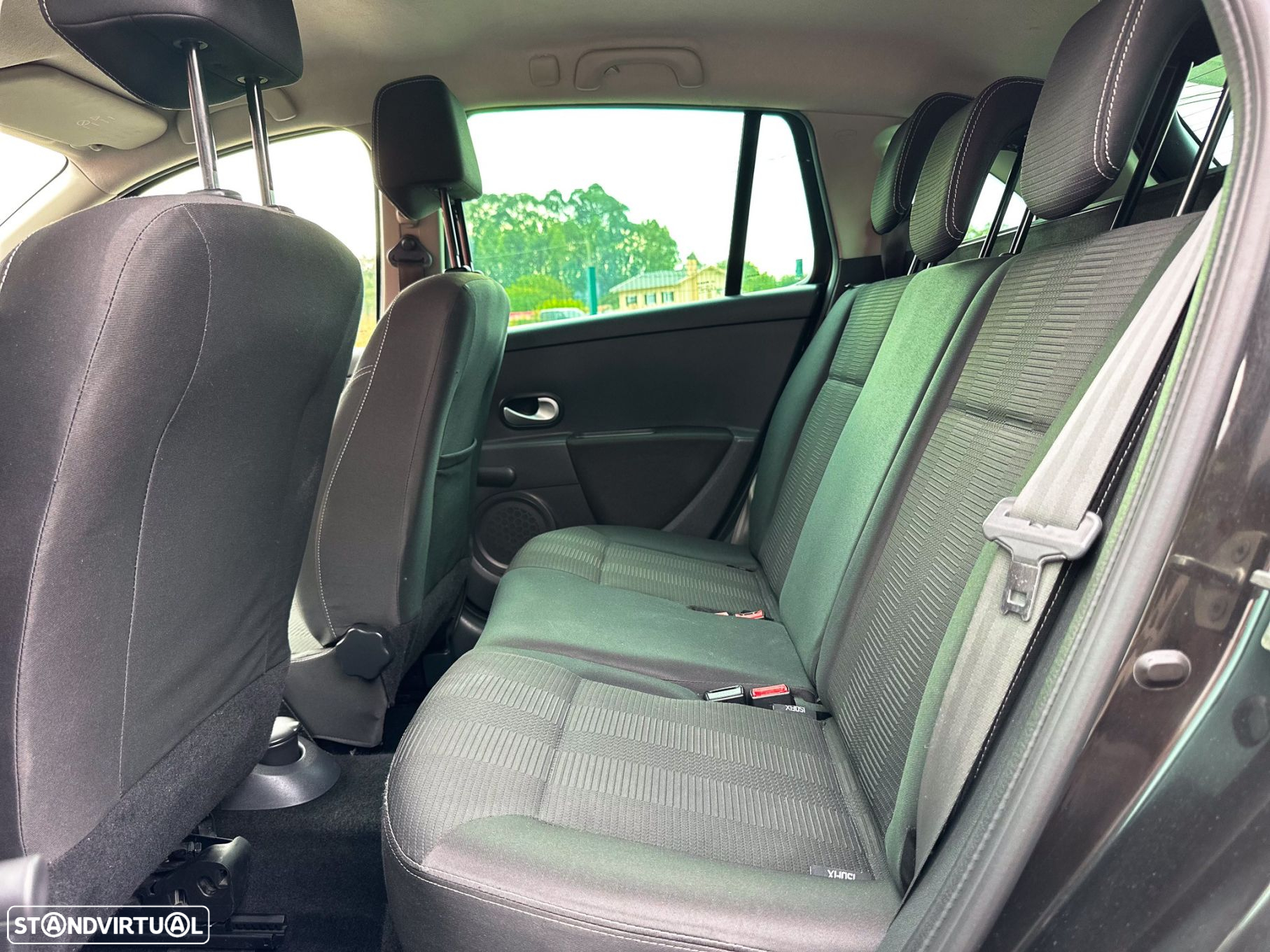 Renault Clio 1.5 dCi Business - 14