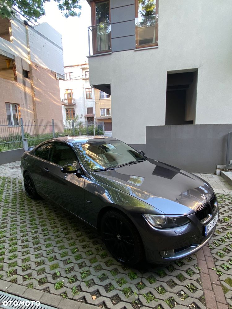 BMW Seria 3 320d - 4