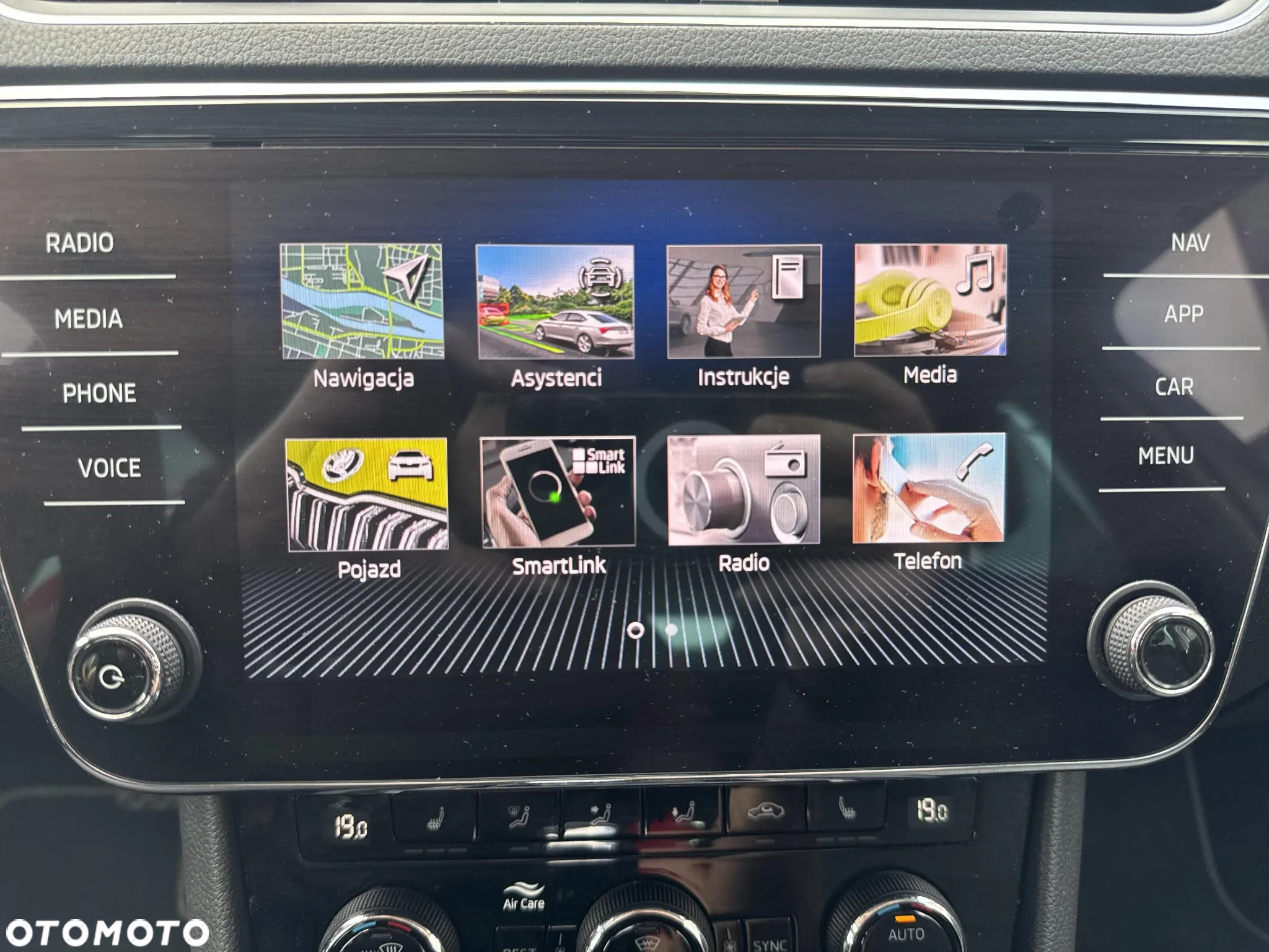 Skoda Superb 2.0 TSI Style DSG - 28