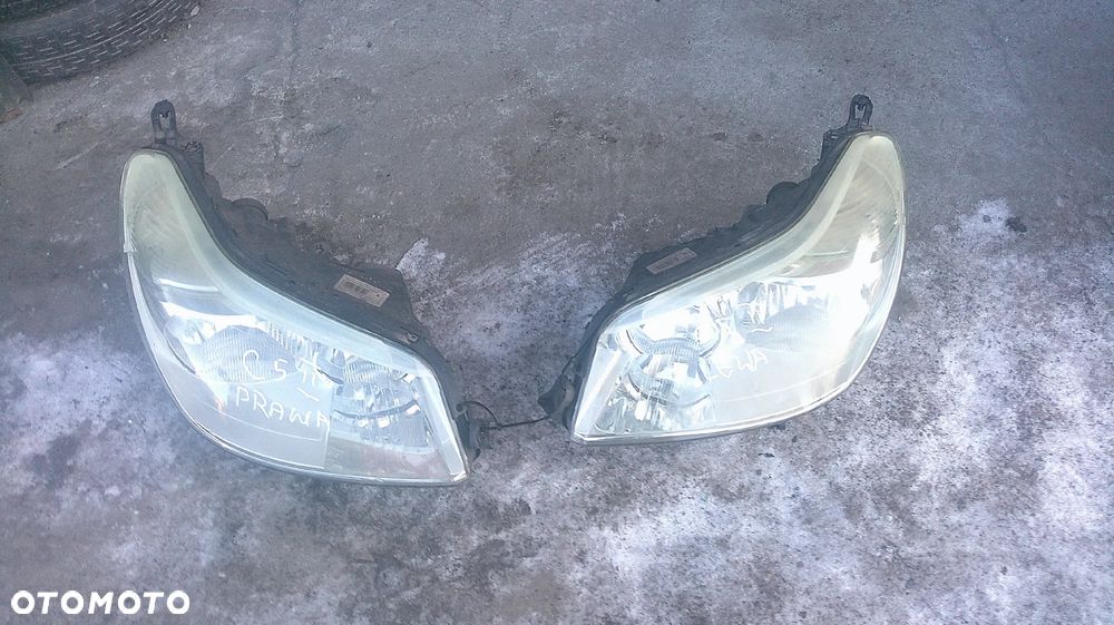 CITROEN C5 II LAMPA PRZEDNIA LEWA