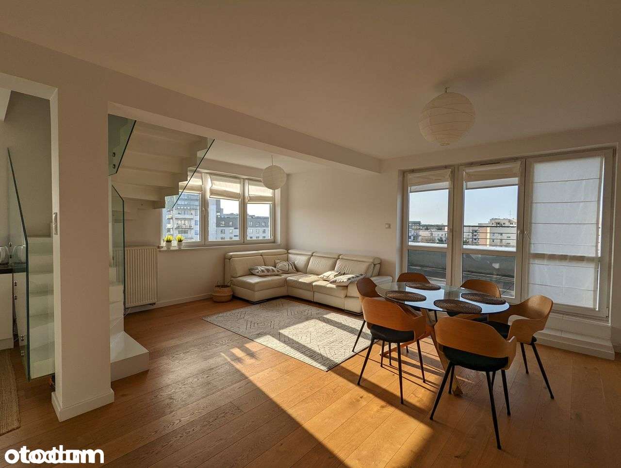 Klimatyzowany apartament na ostatnim piętrze z tarasem