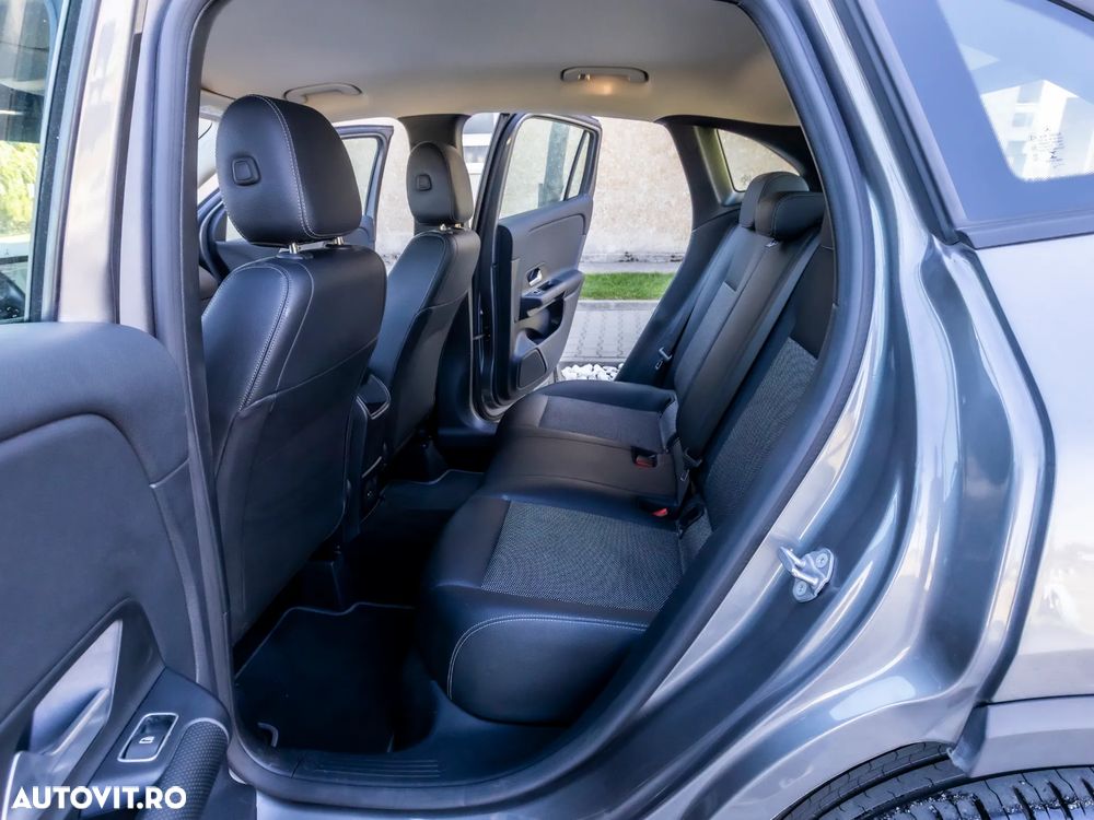 Mercedes-Benz GLA 200 7G-DCT Progressive - 14
