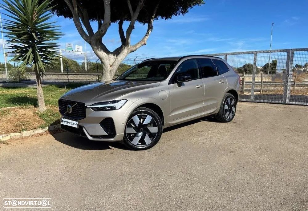 Volvo XC 60 2.0 T6 PHEV Plus Dark AWD - 29