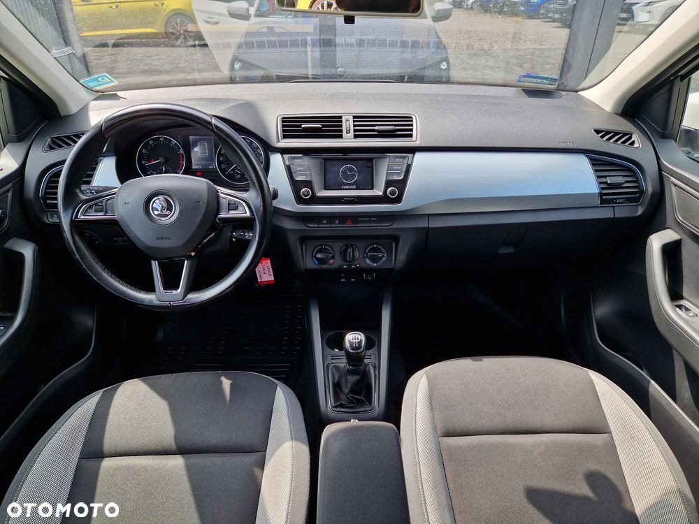 Skoda Fabia 1.2 TSI Active - 13