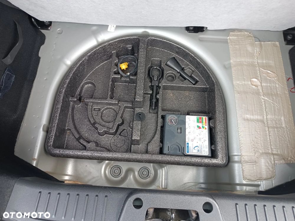 Ford Fiesta 1.4 Gold X - 12