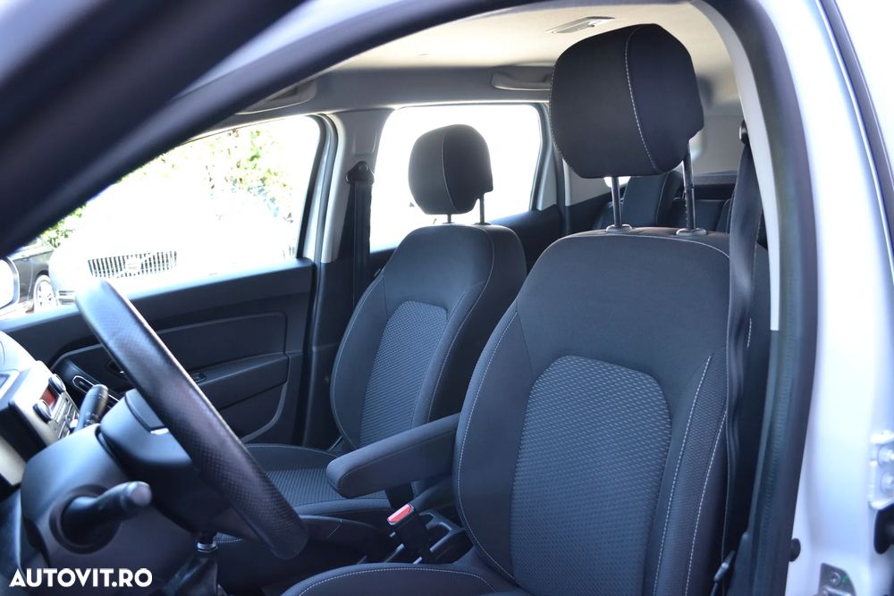 Dacia Duster 1.5 Blue dCi 4WD Comfort - 12