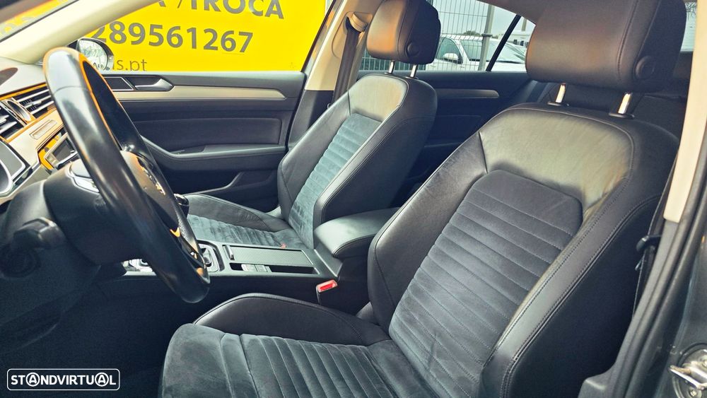 VW Passat 2.0 TDI Highline - 11