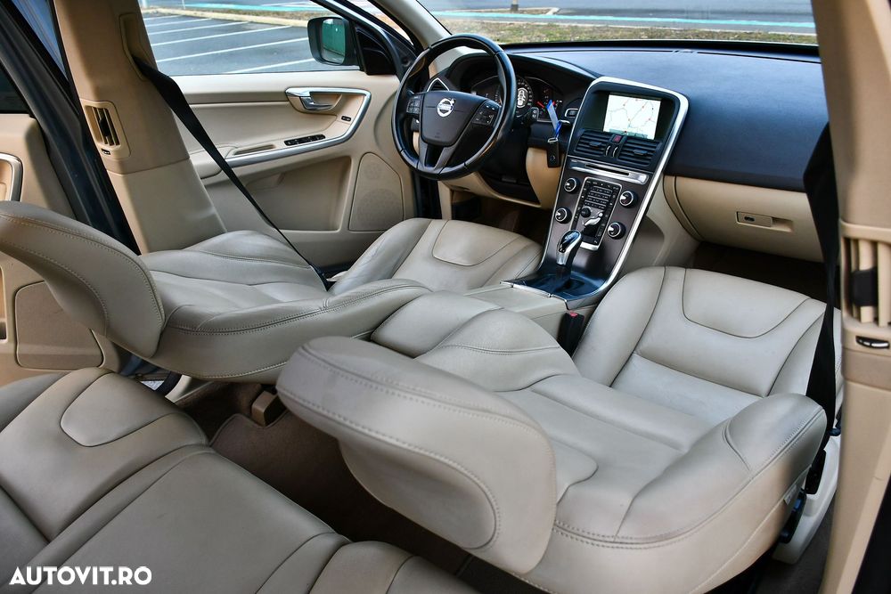 Volvo XC 60 D4 AWD Geartronic Summum - 7