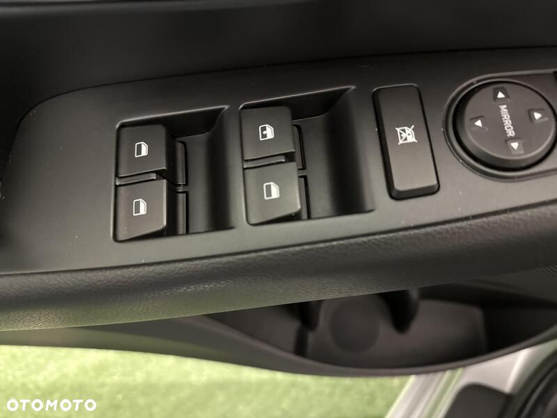 Hyundai i30 1.5 DPI Modern - 12