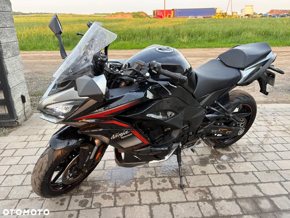 Kawasaki Ninja 1000 SX - 1