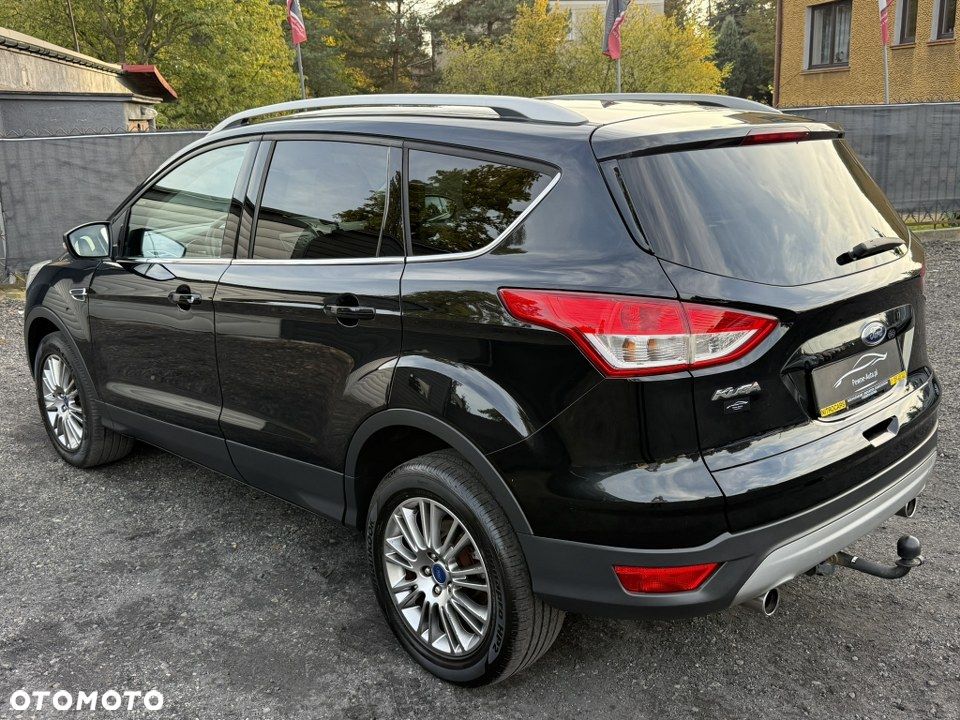 Ford Kuga 2.0 TDCi 2x4 Titanium - 8