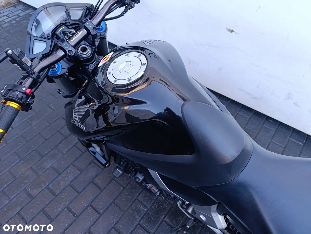 Honda CB - 13