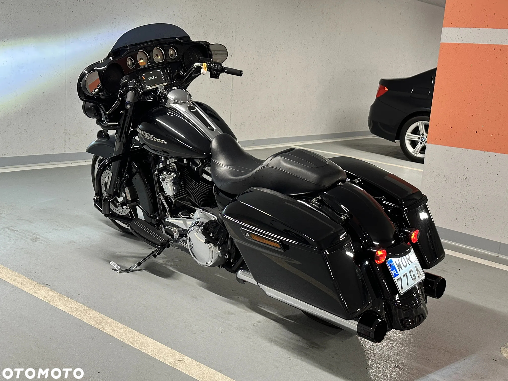 Harley-Davidson Touring Street Glide - 3