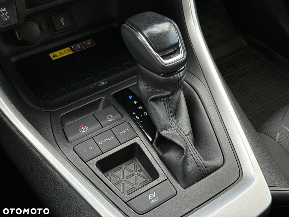 Toyota RAV4 2.5 Hybrid Comfort 4x2 - 18