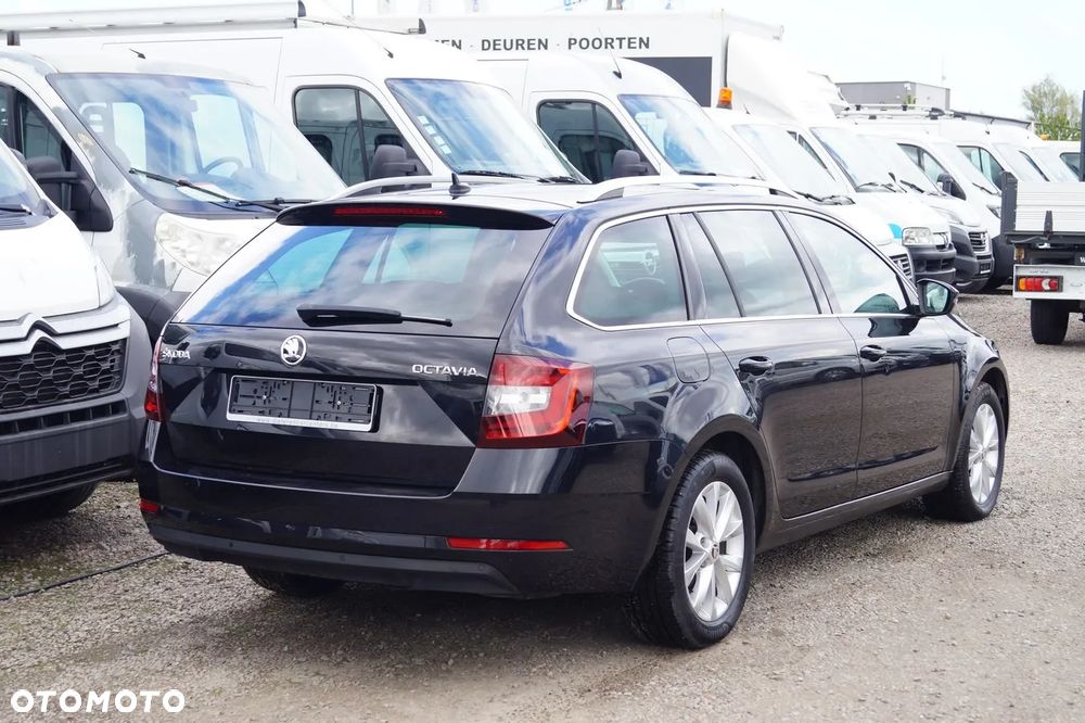 Skoda Octavia - 14