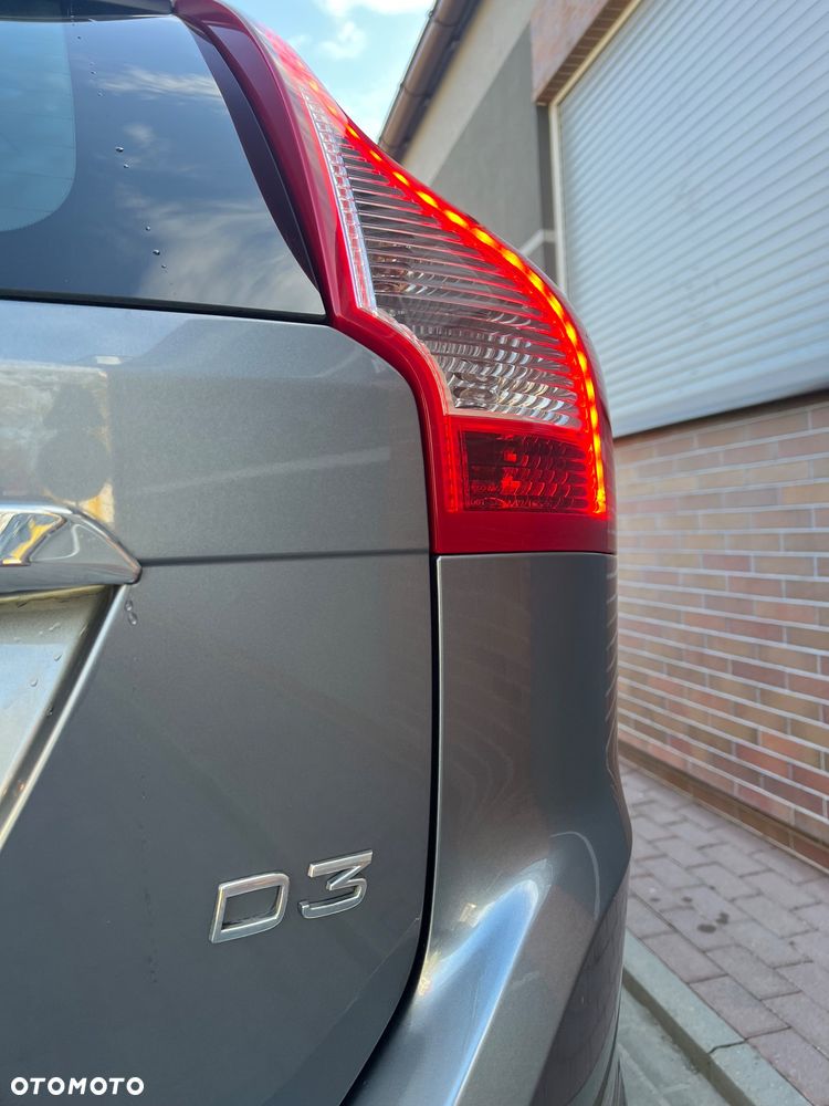 Volvo XC 60 D3 Geartronic Momentum - 8