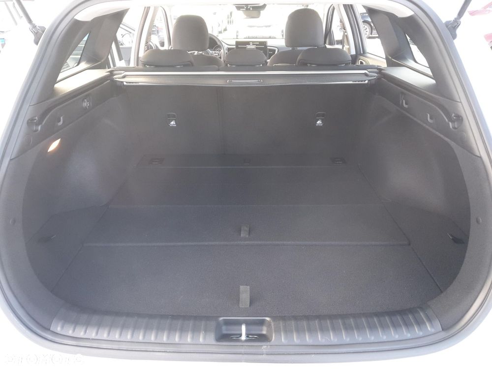 Kia Ceed 1.5 T-GDI M - 17