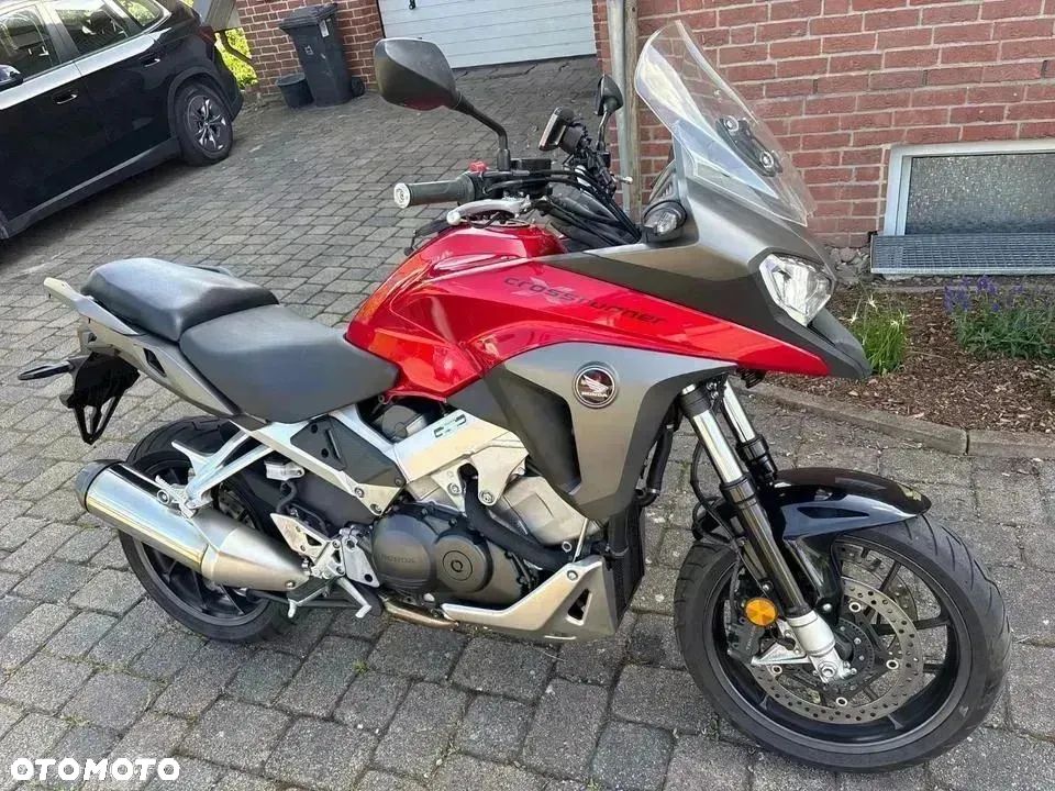 Honda VFR - 3