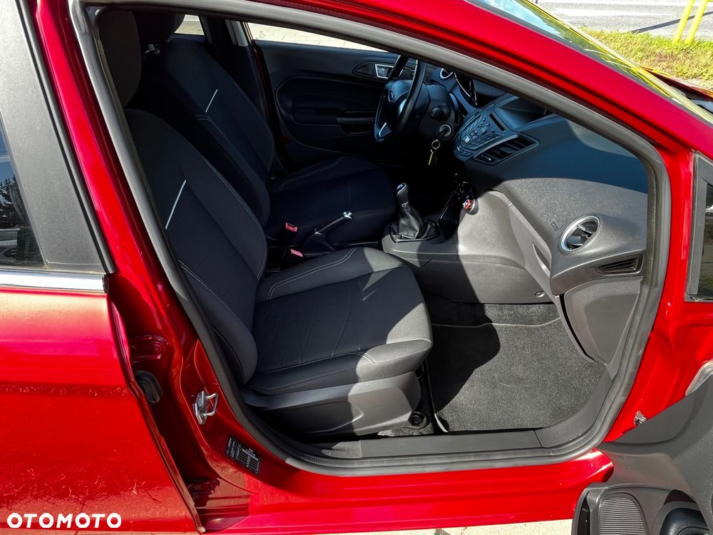 Ford Fiesta 1.5 TDCi ST&St Titanium - 20