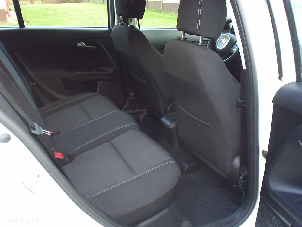 Fiat Tipo 1.4 T-Jet 16v Easy - 4
