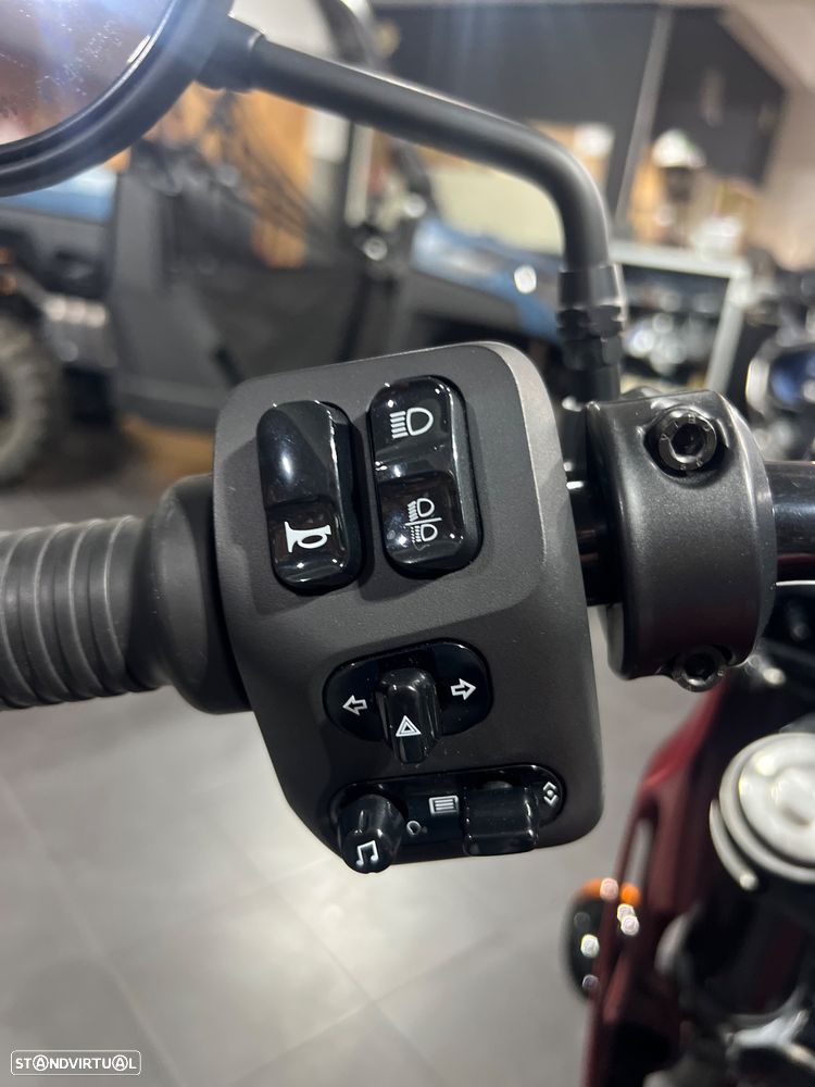 Indian Chief Dark Horse SPORT - 11