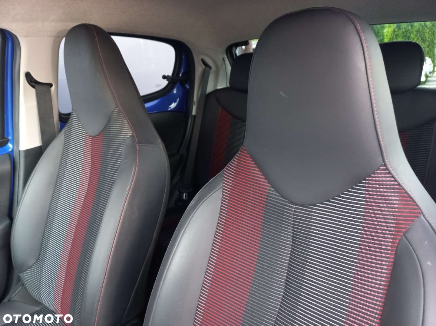 Peugeot 108 - 14