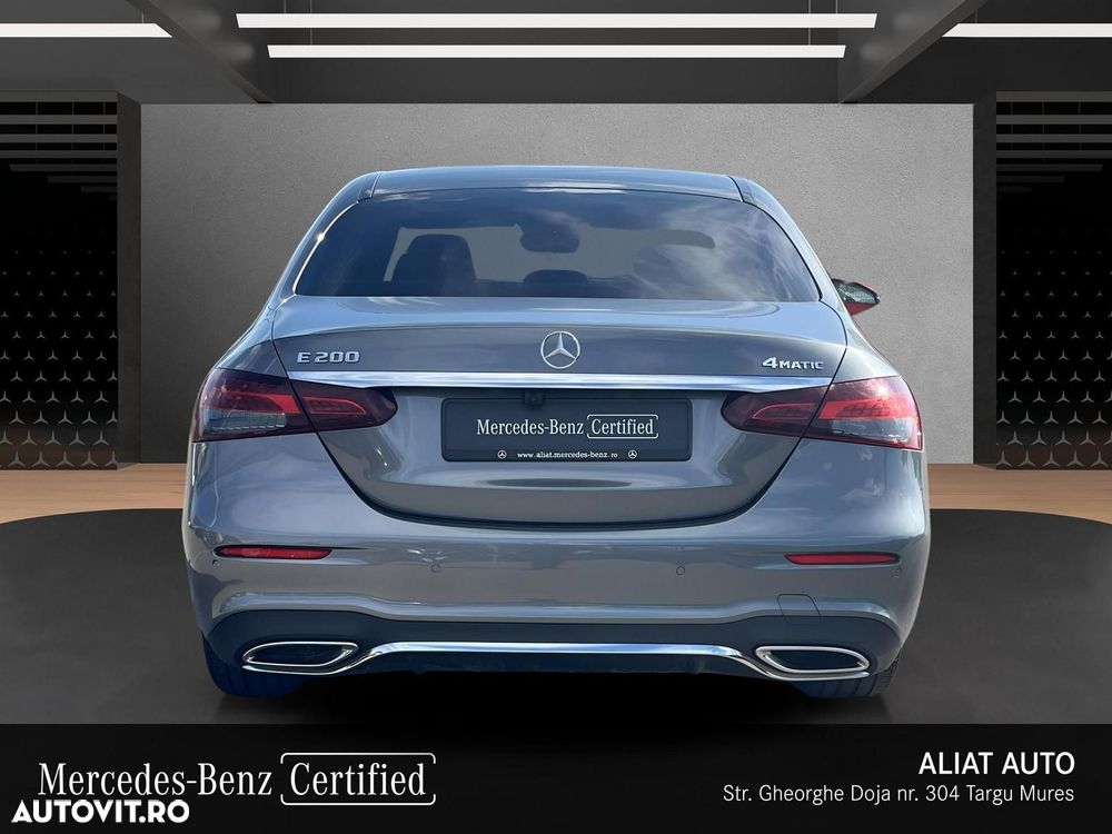 Mercedes-Benz E 200 4MATIC MHEV - 6