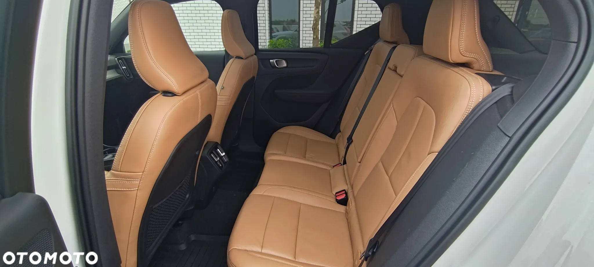 Volvo XC 40 T5 AWD Momentum Pro - 8