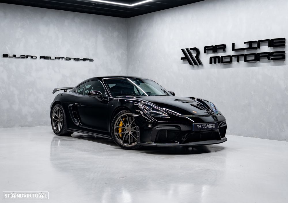 Porsche 718 Cayman GT4 PDK - 1