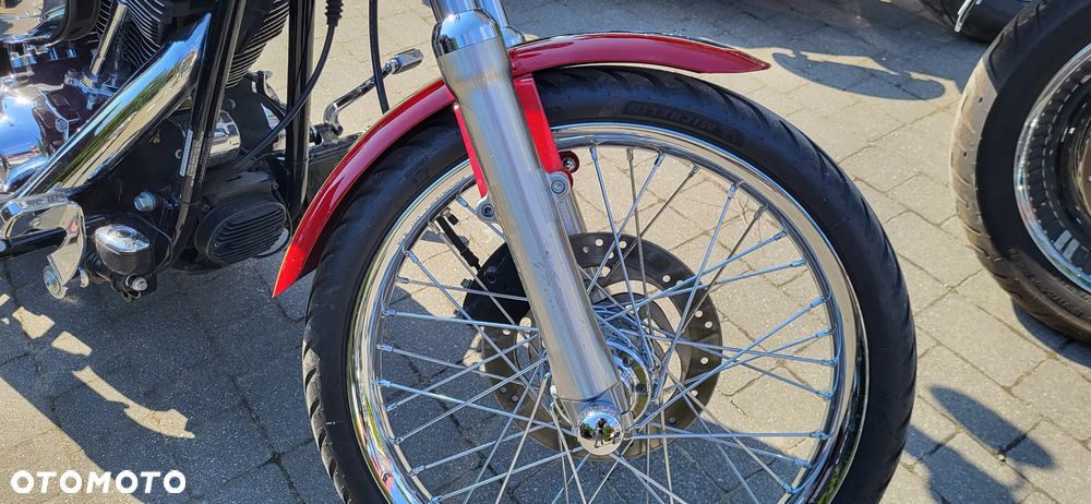 Harley-Davidson Softail Custom - 3