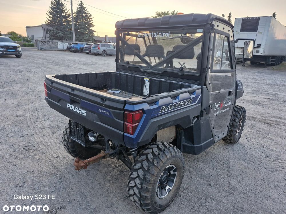 Polaris Ranger XP - 15