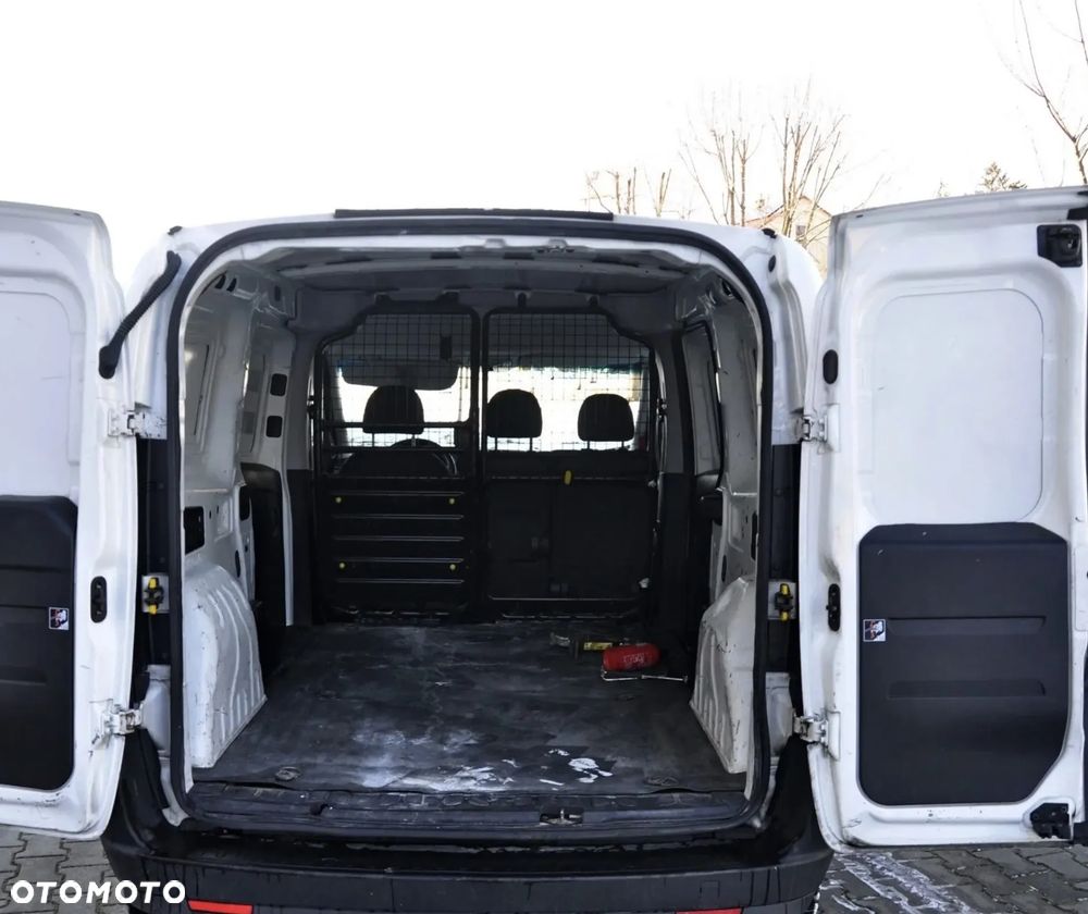 Fiat Doblo 1.6 Multijet 16V Dynamic - 32